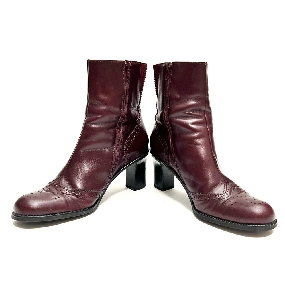 Vintage 1990s oxblood leather brogue wingtip zip up heeled ankle boots - Picture 5 of 9